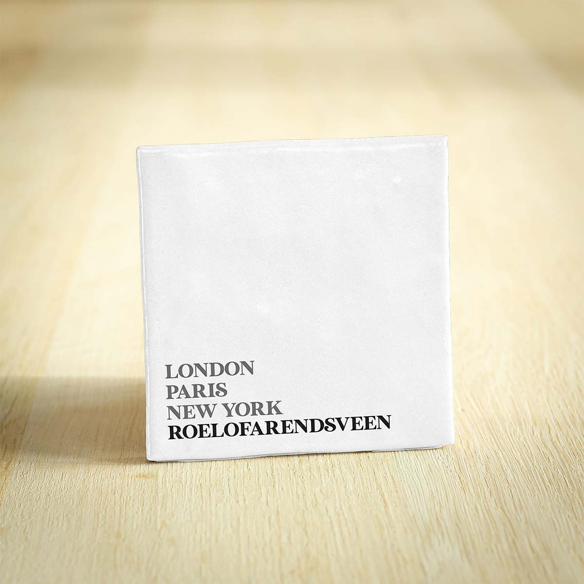 Tegel Roelofarendsveen - Zuid-Holland | London - Paris - New York