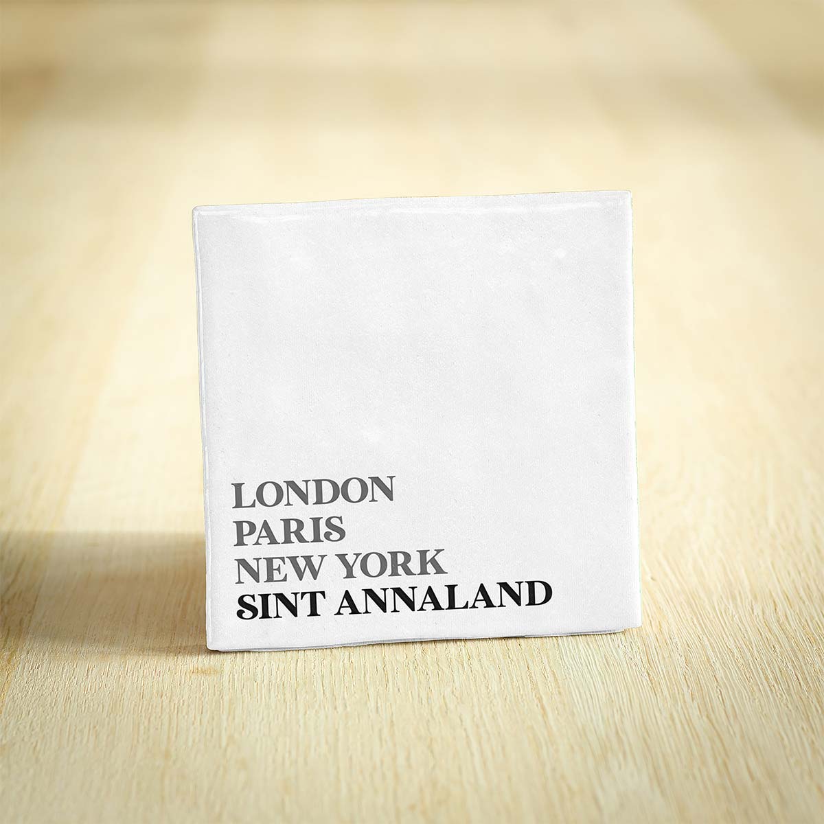 Tegel Sint Annaland - Zeeland | London - Paris - New York