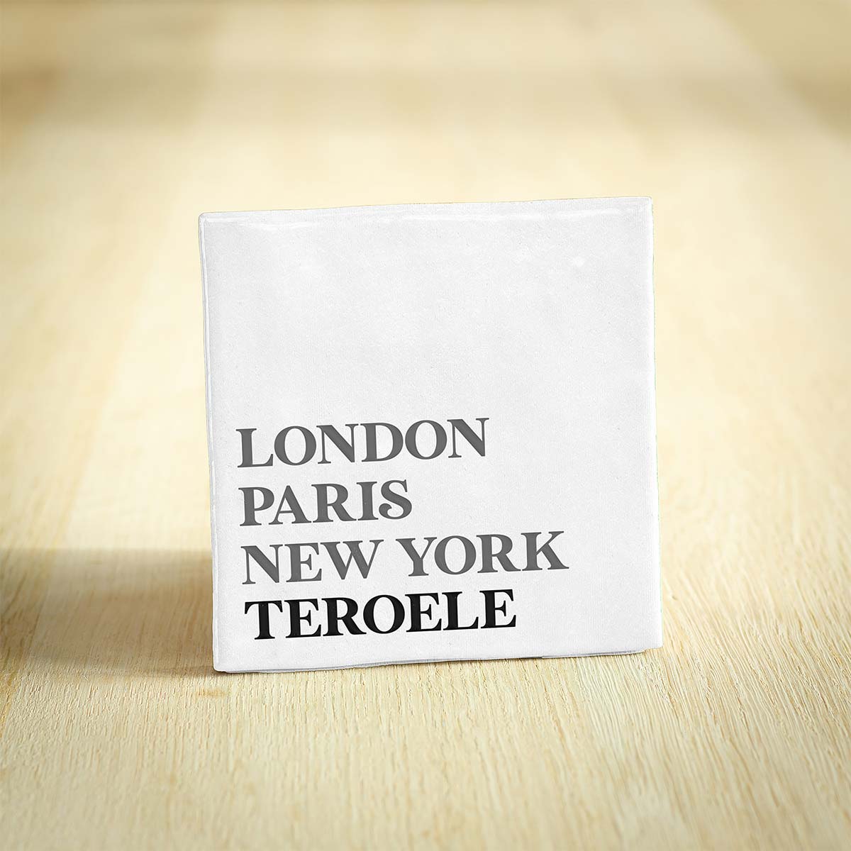 Tegel Teroele - Friesland | London - Paris - New York