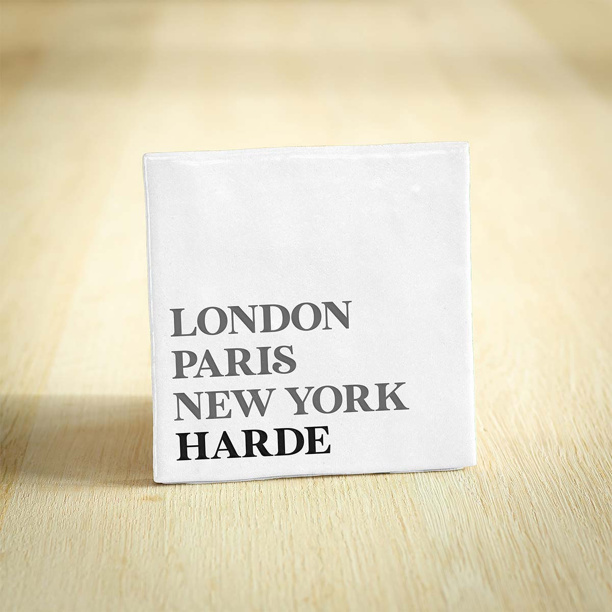 Tegel Harde - Gelderland | London - Paris - New York